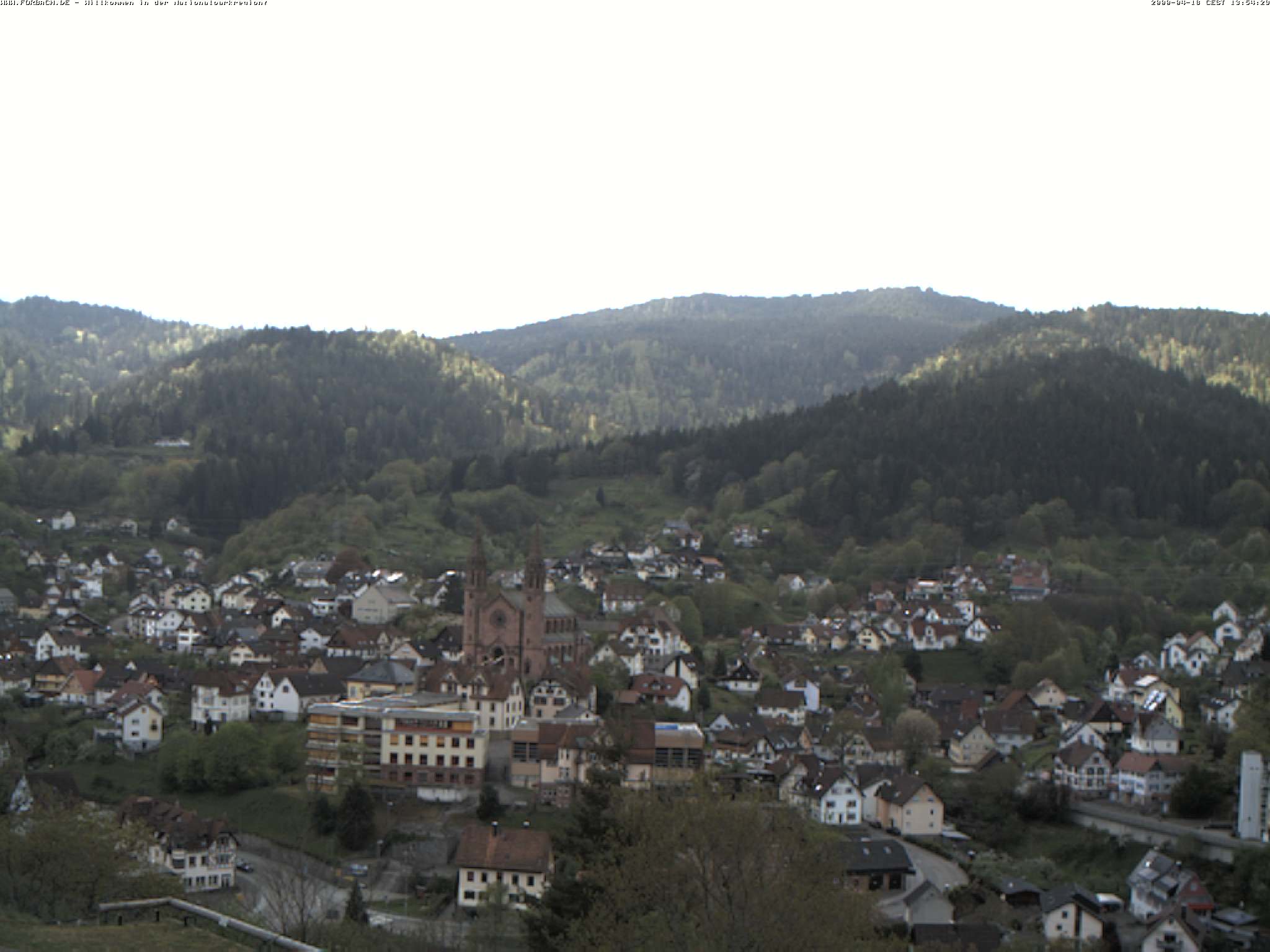 Blick über Forbach - aktuelles Bild der Forbacher Sonnenkamera