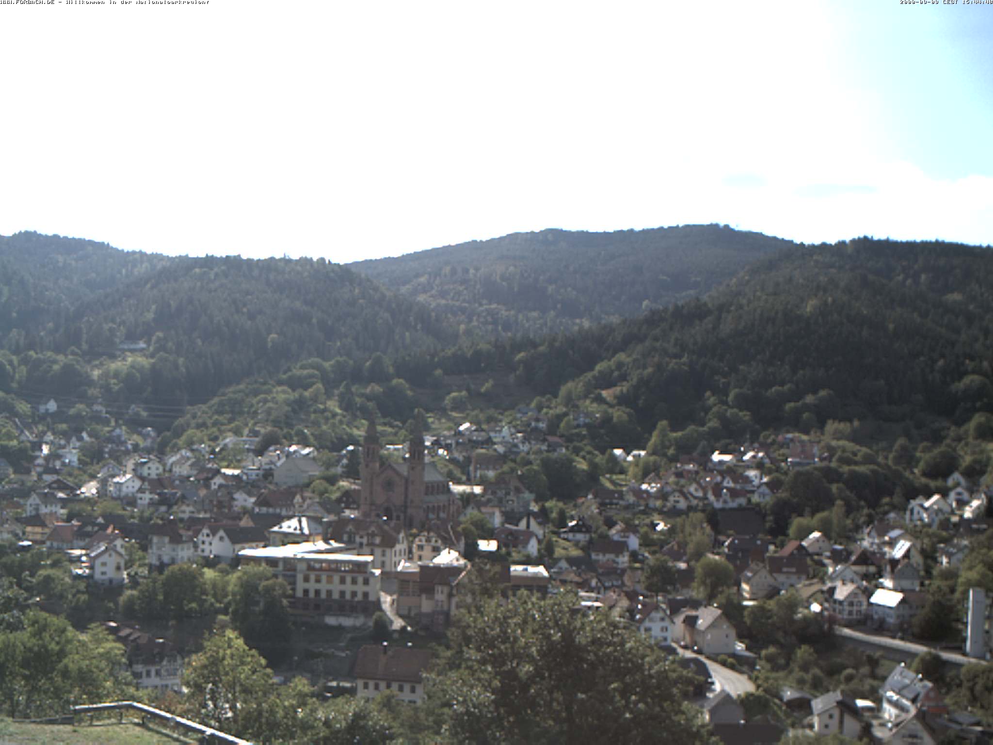 Blick über Forbach - aktuelles Bild der Forbacher Sonnenkamera